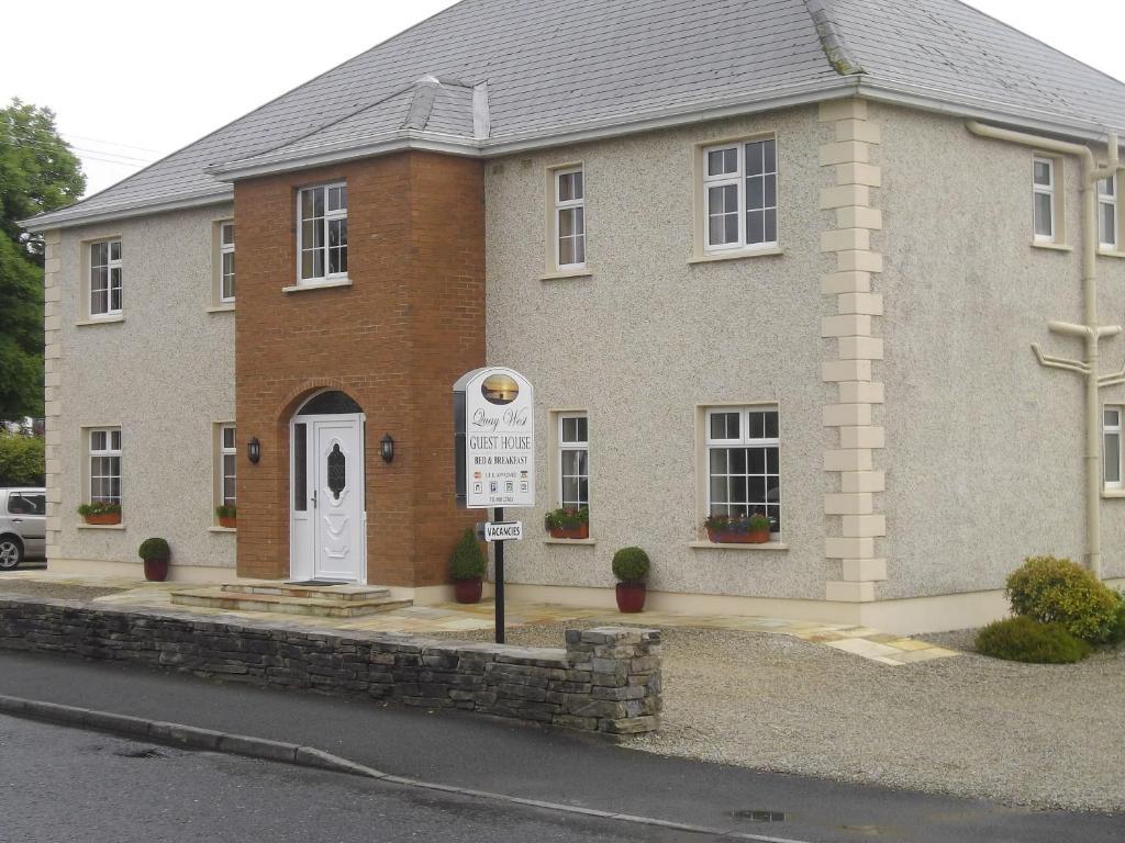 Quay West Ireland Westport Exterior photo
